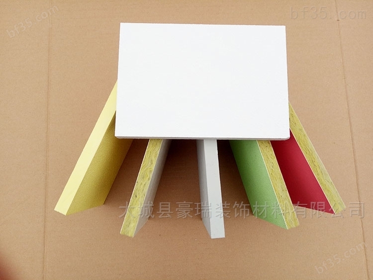 优质玻纤吸声板岩棉吊顶板经济耐用价格超低
